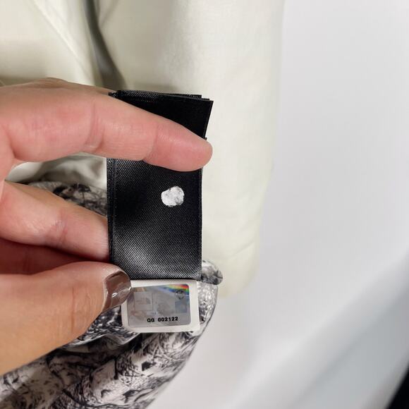 The North Face Womens XS Cream Arctic Parka Jacket Faux Fur Removable Hood Coat - Picture 16 of 16